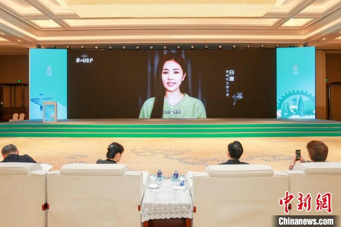 常州籍演員白鹿擔(dān)綱常州文旅大使，為家鄉(xiāng)傾情打CALL?！√凭?攝