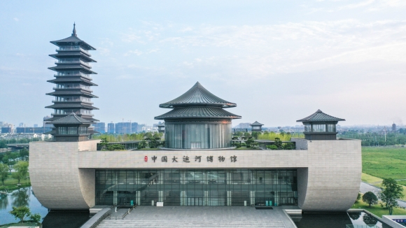  運河畔的揚州中國大運河博物館。 齊立廣攝