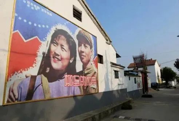 “二妹子”民兵活動中心成為江蘇省黨員教育實景課堂示范點。江蘇鄉(xiāng)村規(guī)劃建設(shè)研究會供圖