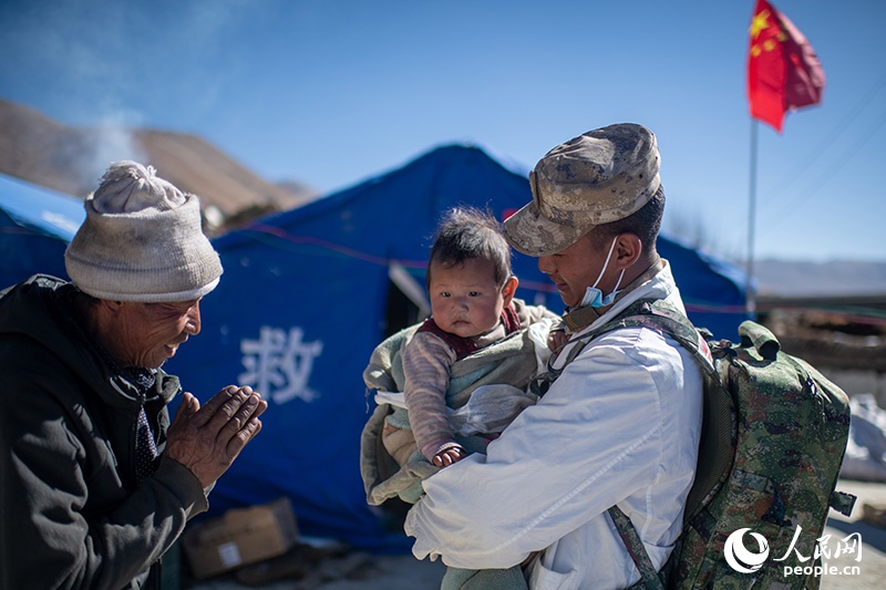震中日記｜“謝謝，曼巴啦！”