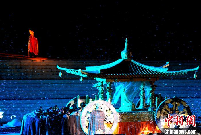 3月17日，西藏拉薩，《文成公主》大型史詩(shī)劇演出現(xiàn)場(chǎng)?！±盍?攝