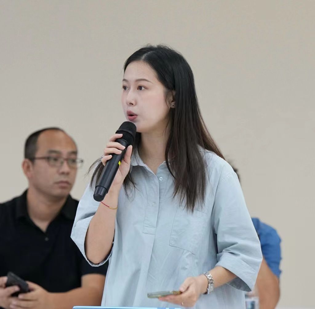 人民網(wǎng)記者提問。水利部供圖