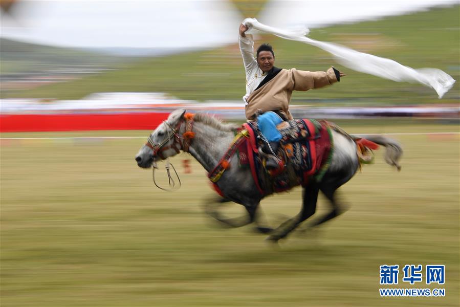 （文化）（1）歡聚草原“香巴拉”