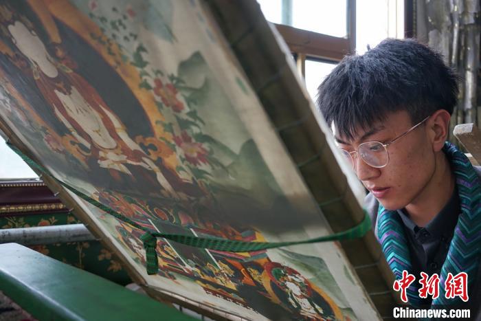 保護(hù)特色非遺西藏丁青東朵唐卡、藏文書法有序傳承發(fā)展