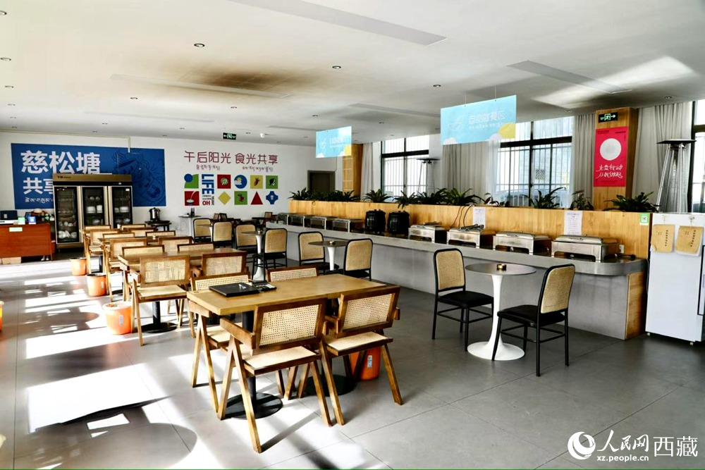 慈松堂社區(qū)共享食堂。人民網(wǎng)記者 次仁羅布攝