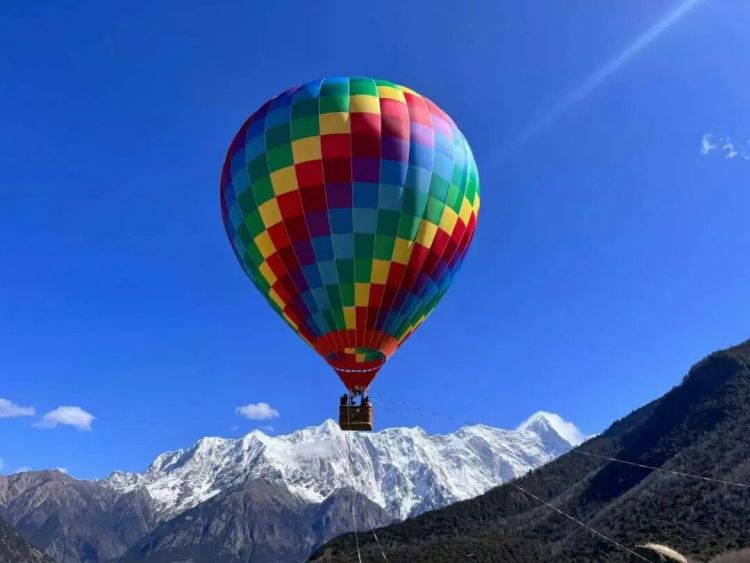 懂西藏的人，一定不會(huì)錯(cuò)過林芝的秋天